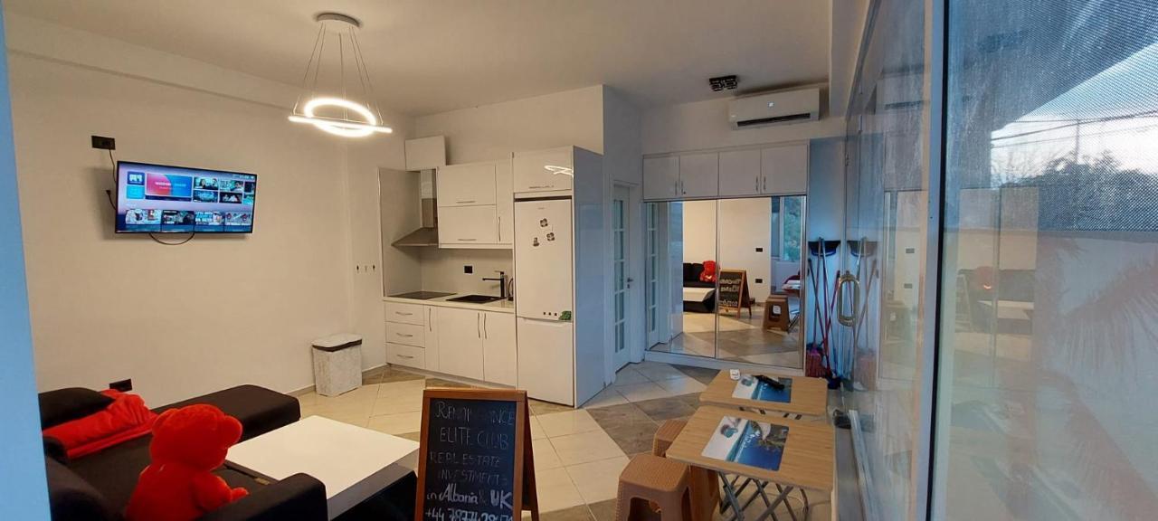 Apartment Thousand Kisses Sarandë Eksteriør bilde